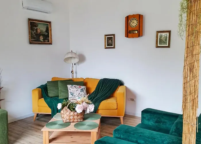 Lll Nyaraló Năvodari